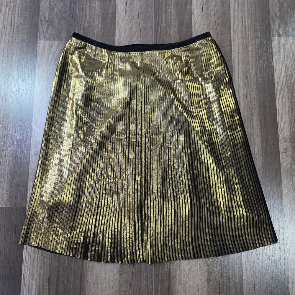 J. Mclaughlin Gold Plisse Pleated Lined Mini Skirt w/velvet elastic waistband. S